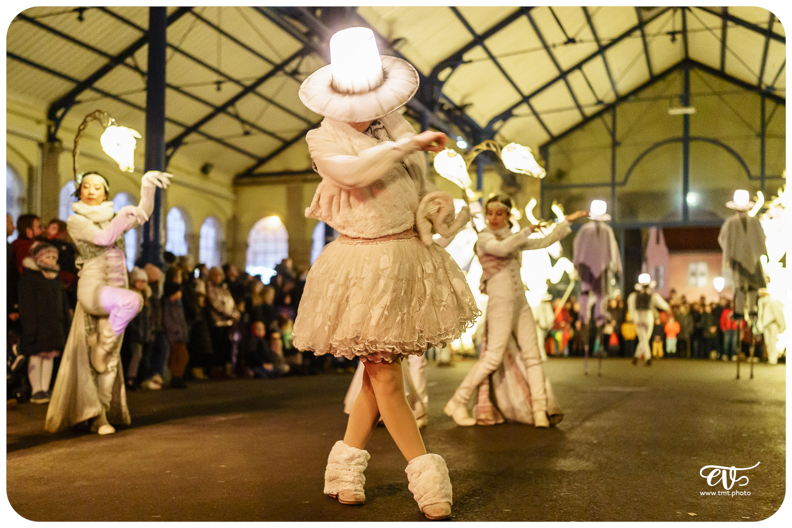 PARADE AMOUREUSE (CIE REMUE MENAGE)